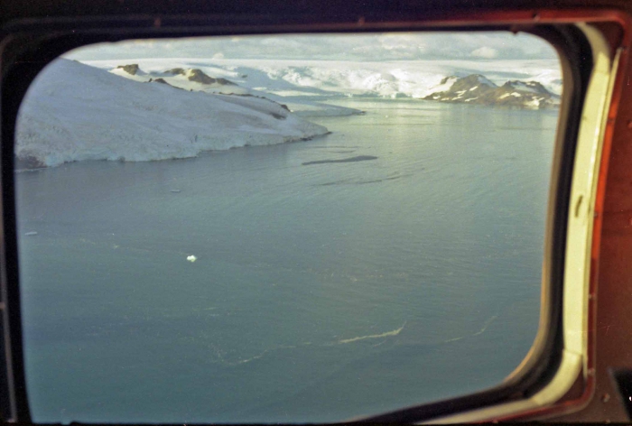 Air photo  Admiralty Bay