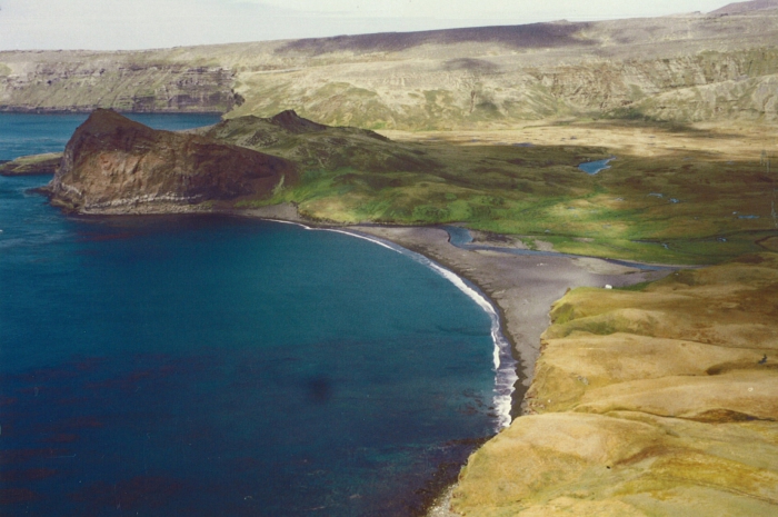 American Bay, Crozet