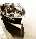 Visser aan boord van de N.534 Emilienne (Bouwjaar 1942)
