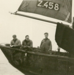 Aan boord van de Z.458 De Drie Gezusters (bouwjaar 1939), author: Onbekend