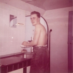 André Van Torre in de wasruimte van de Z.402 Atlantis (Bouwjaar 1963)