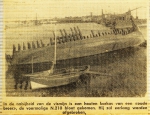 Wrak van de N.210 (Bouwjaar 1929) nabij vismijn, author: Onbekend